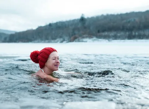 Kaltwasserschwimmen